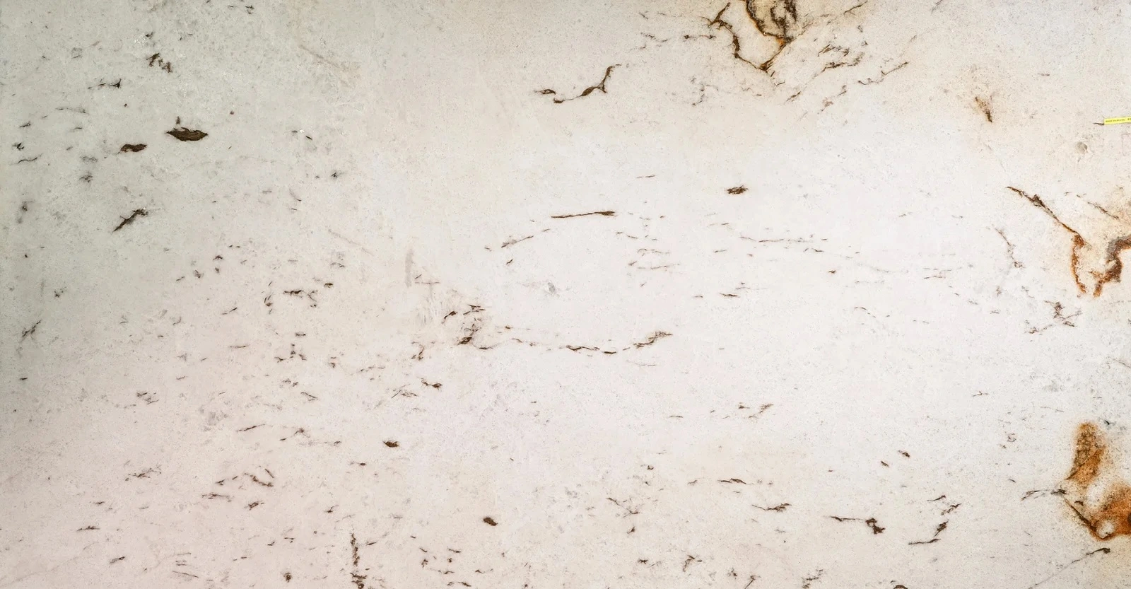 Cristally Iluminattus