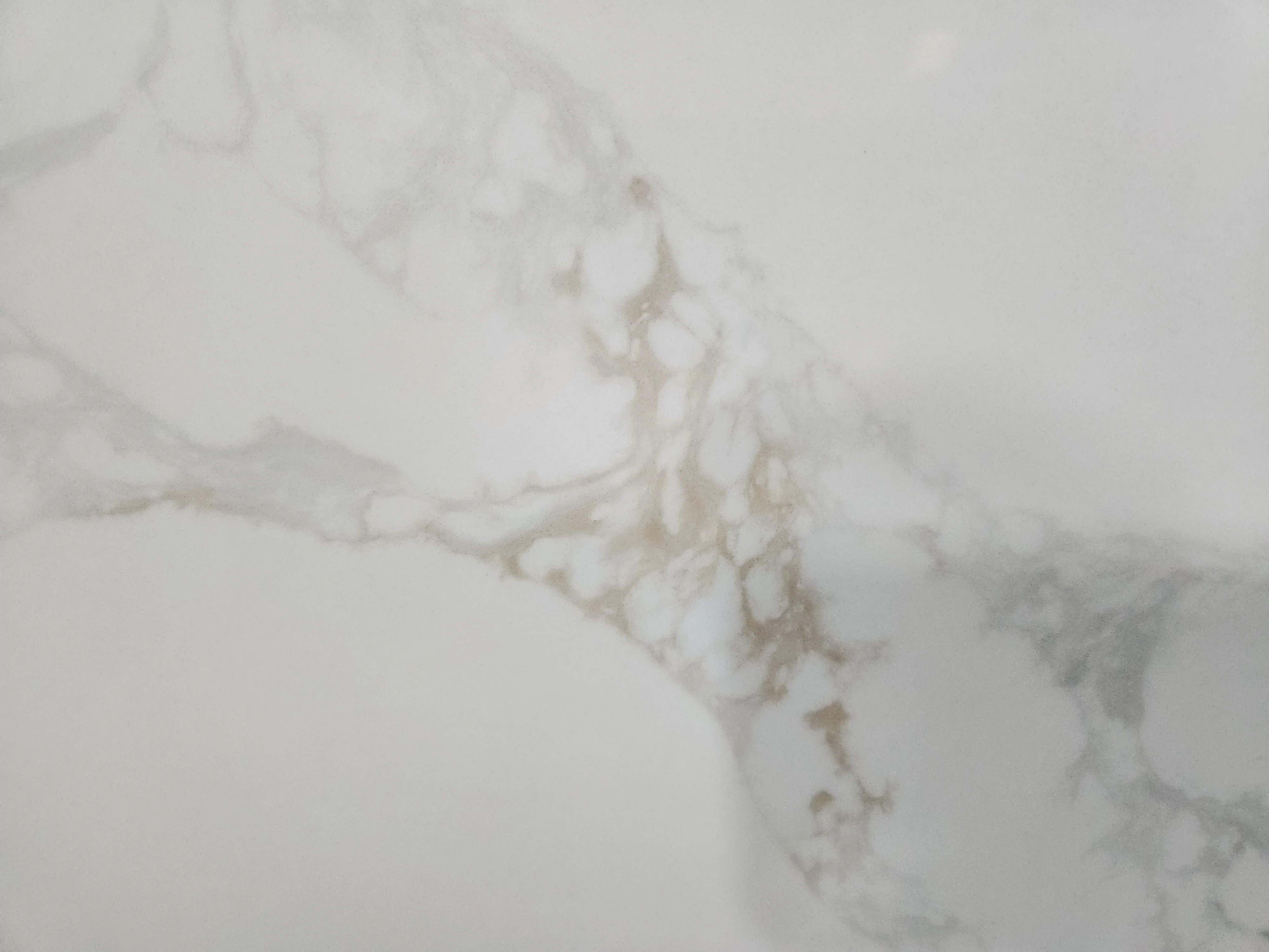 3cm Calacatta Mystic Gold Quartz Eterno Design