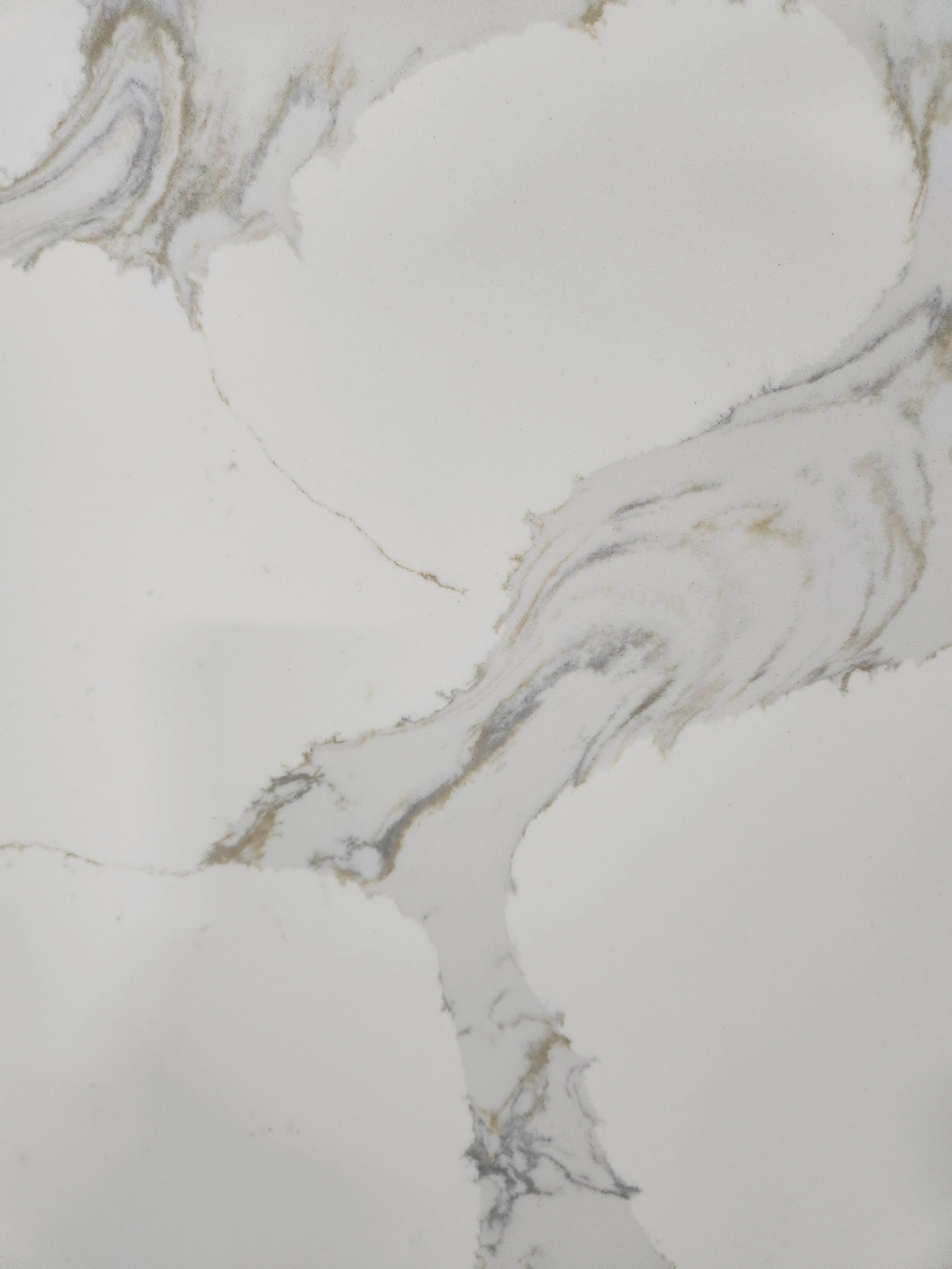 3cm Calacatta Nebula Quartz Eterno Design