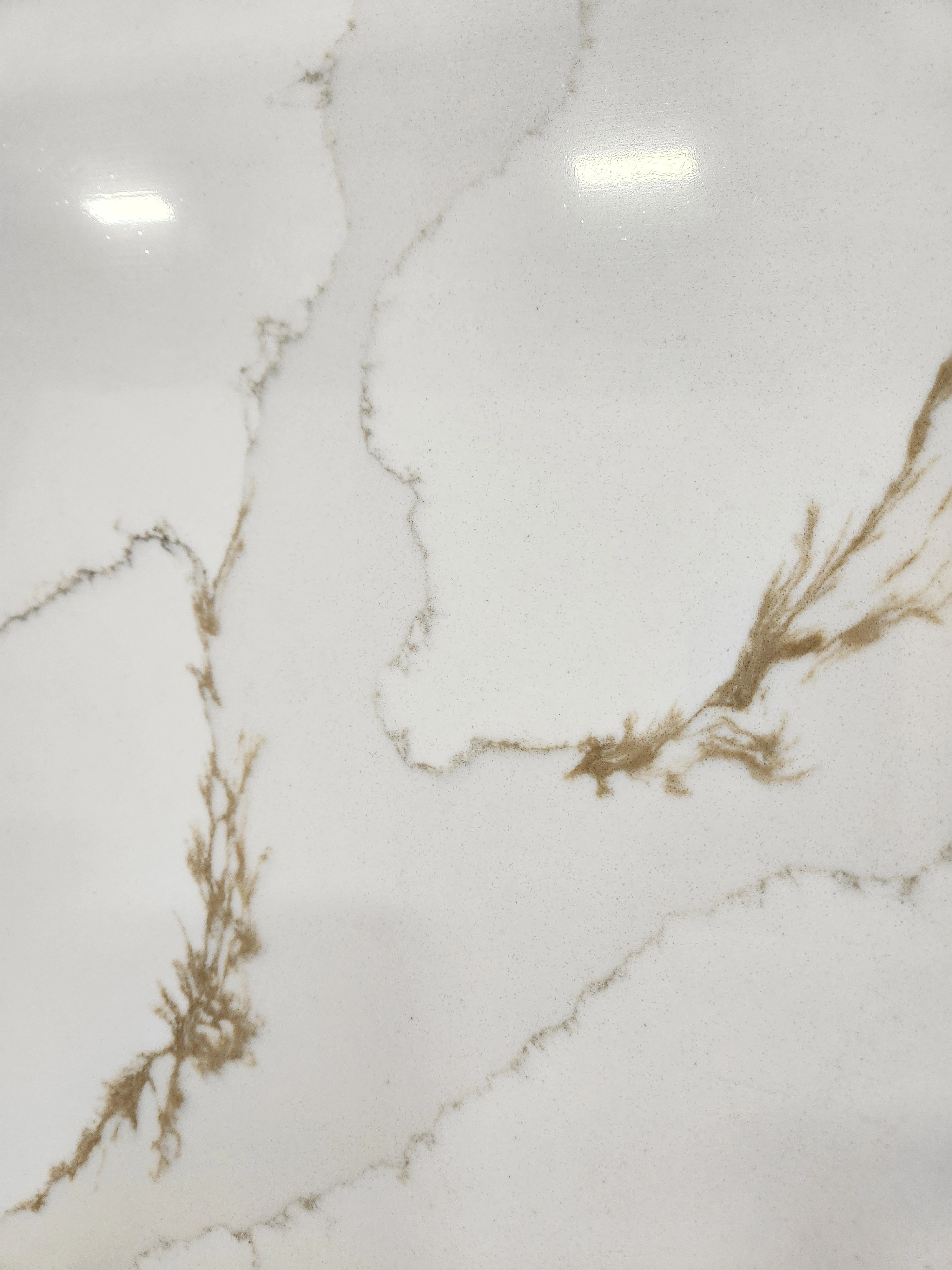 3cm Matisse Gold Jumbo Quartz Compac 421 Eterno