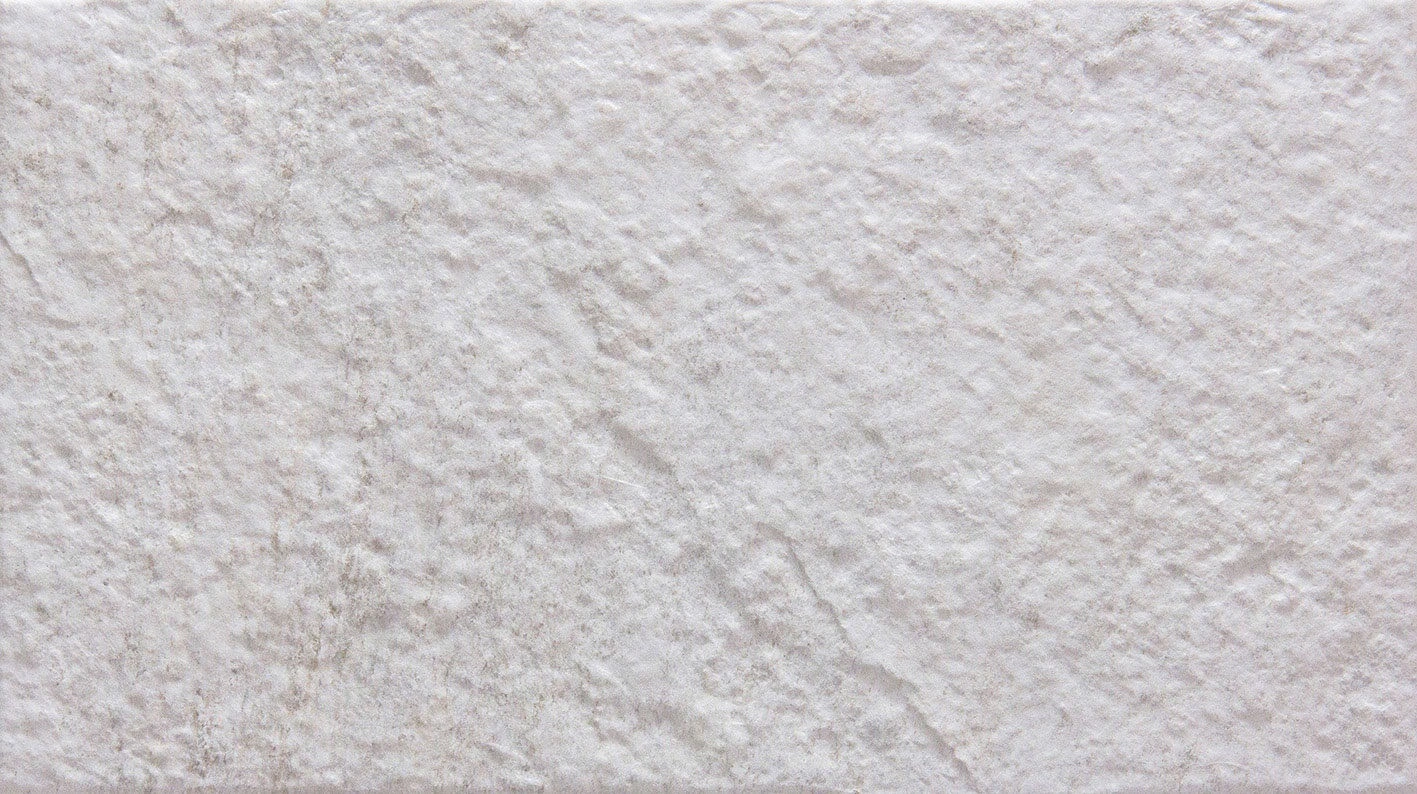 Maine 46 White