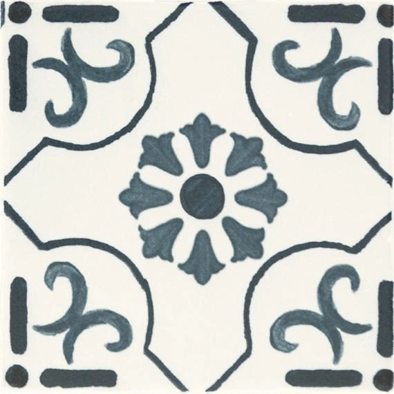 Lagos Square Handcrafted