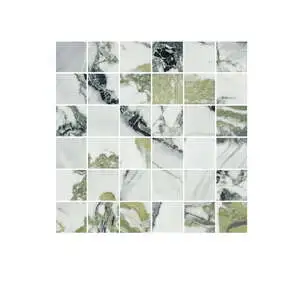 White Beauty Mosaico 5x5 su rete