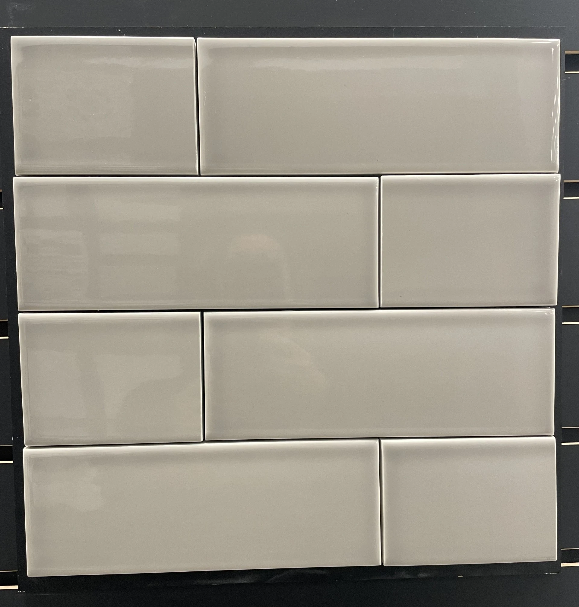Jungle White Matt 3"x8"