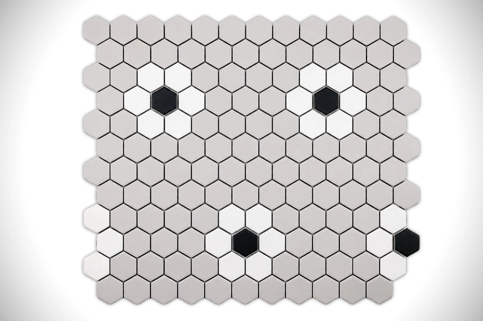 FLOWER WHITE AND GREY WITH BLACK DOT