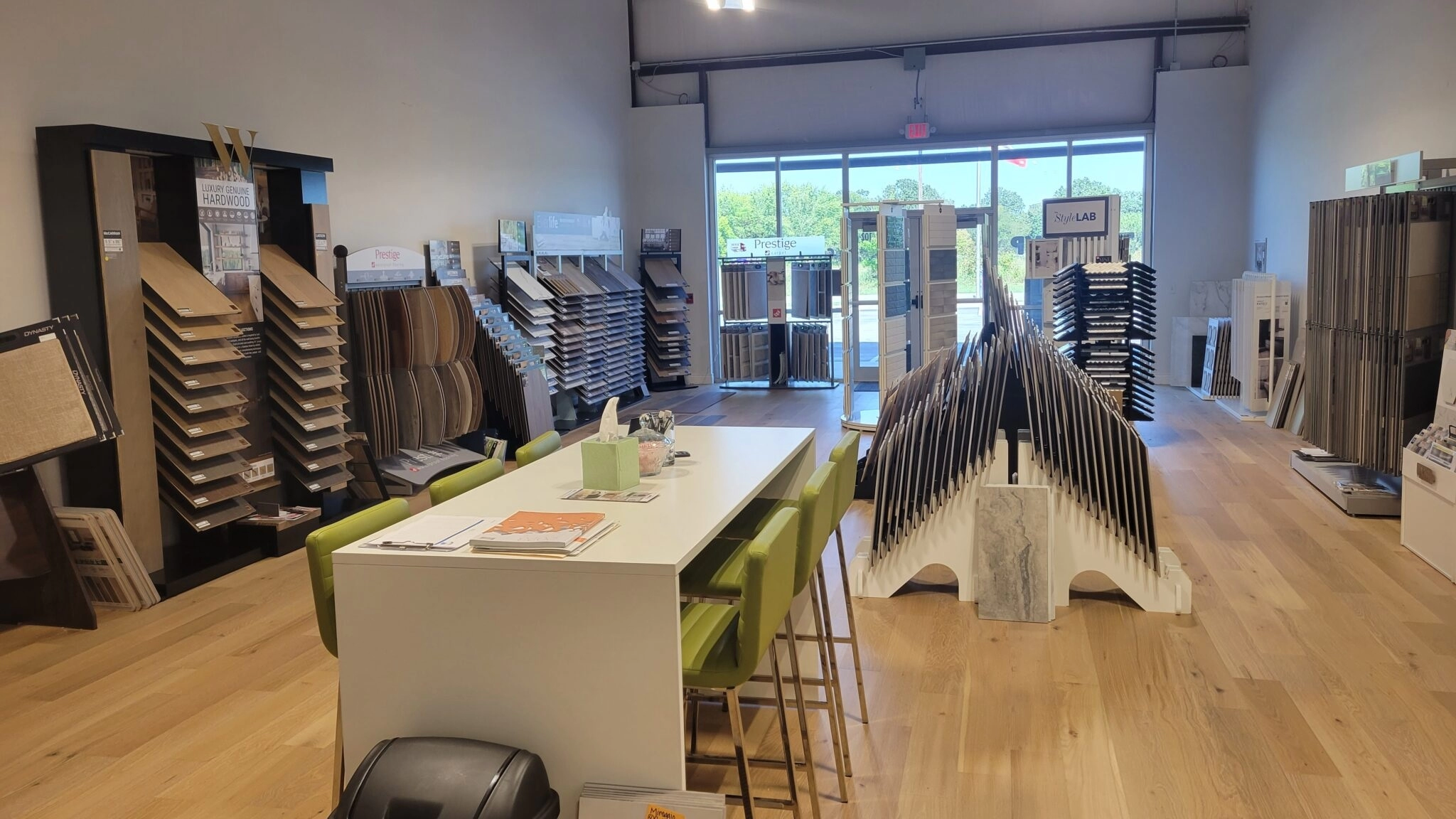 Flooring & Tile World, Centerton, AR 72719. Tile & Stone Showroom