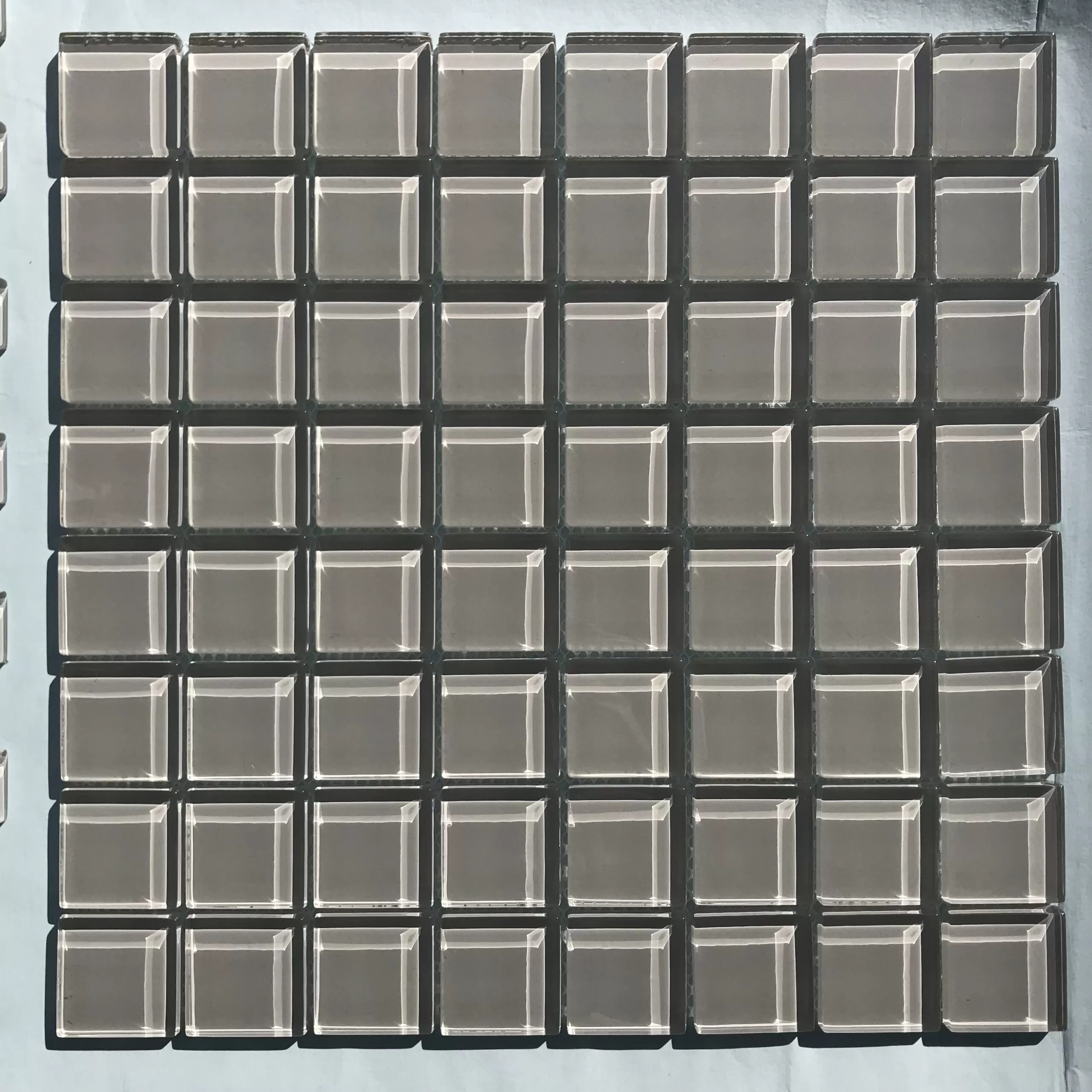 Z049-SQ tile