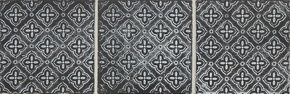 Whitewash Iron Square Flower