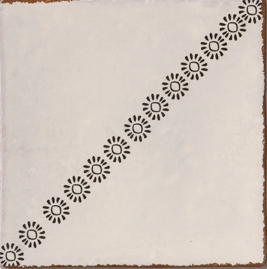 Fleur Matte Glazed Terracotta Tile