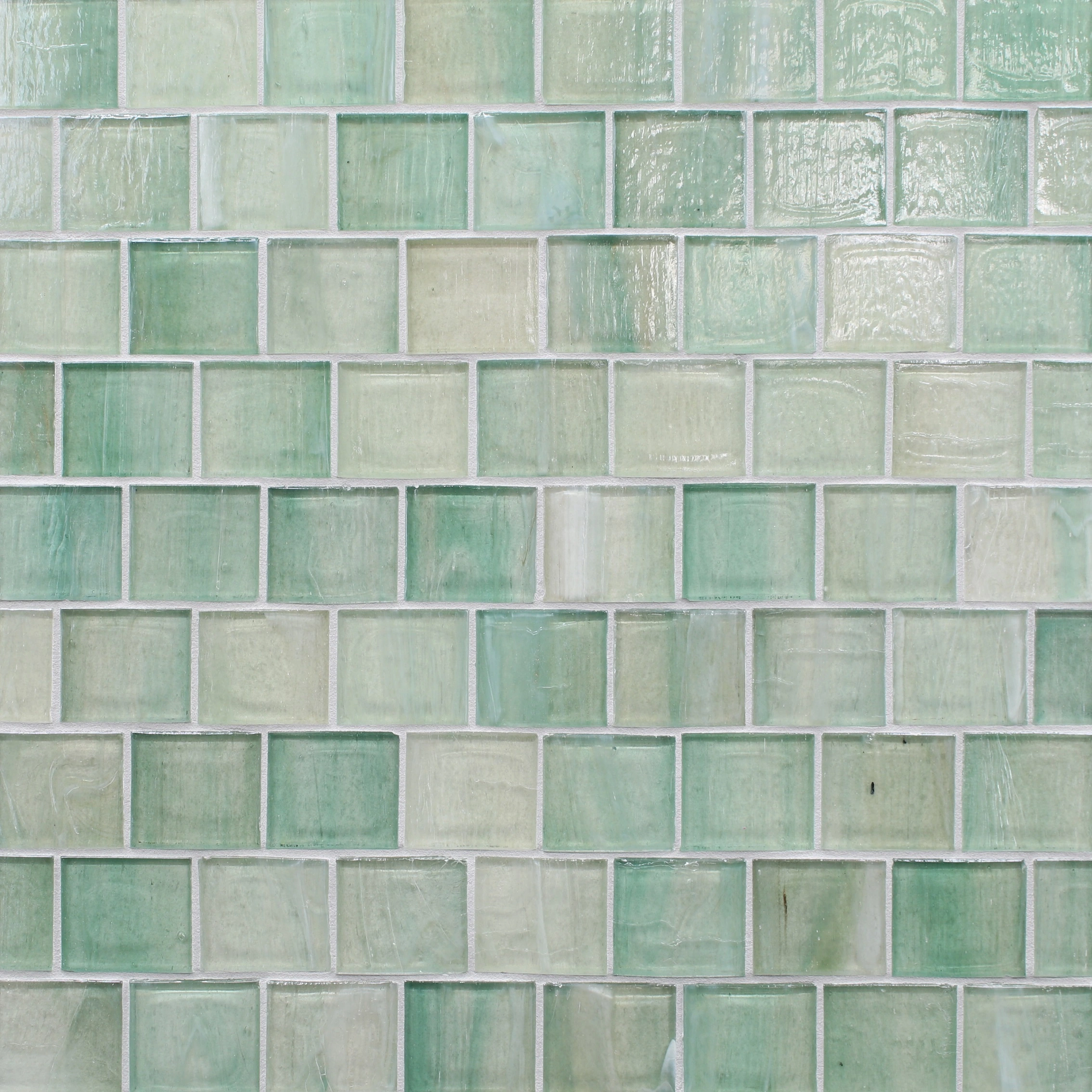 Shoreline 1-3/4 X 2 Mosaic Aruba Pearl