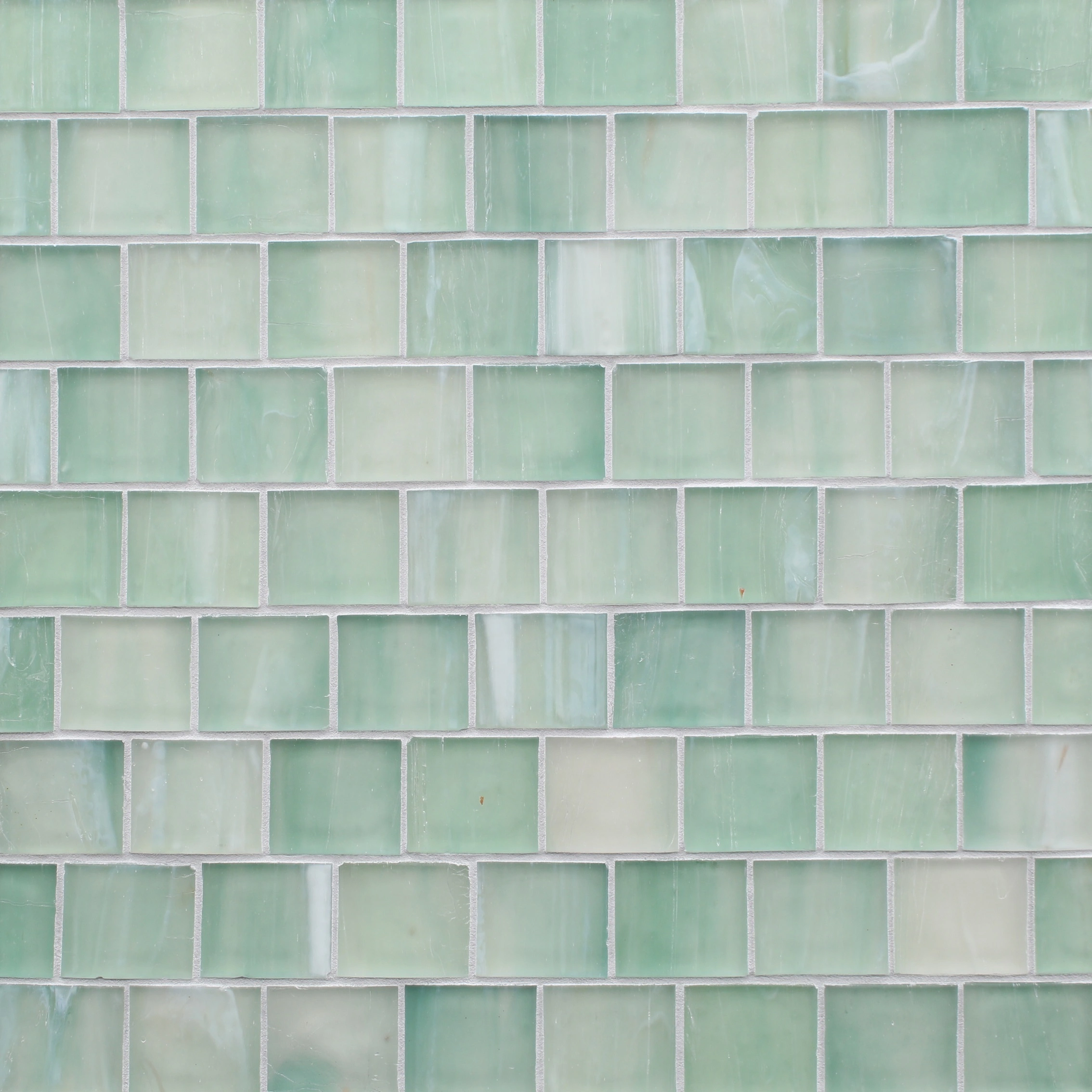 Shoreline 1-3/4 X 2 Mosaic Aruba Silk