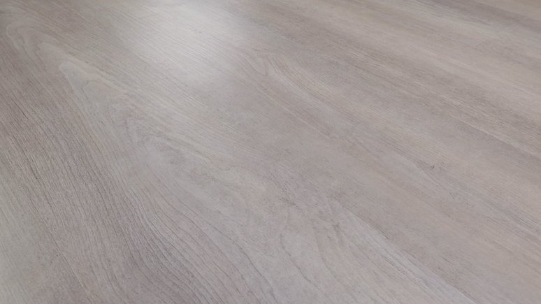 05078 GREIGE WALNUT