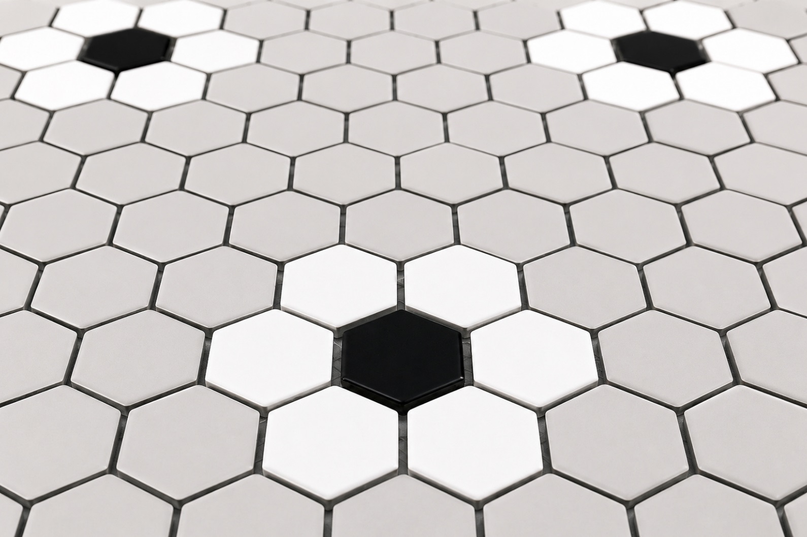 FLOWER WHITE AND GREY WITH BLACK DOT
