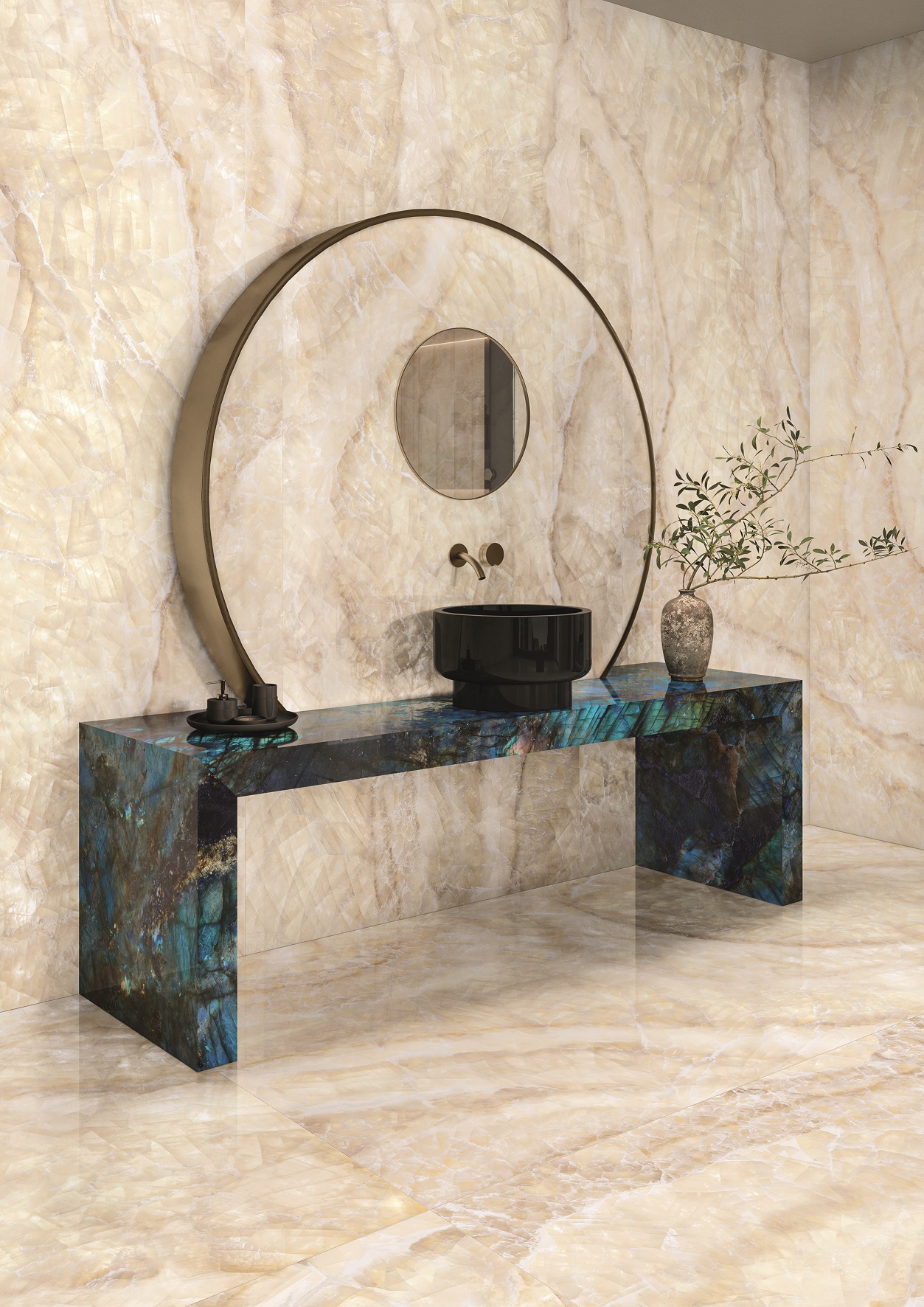 Prismatic Ivory Gioiello Lappato
